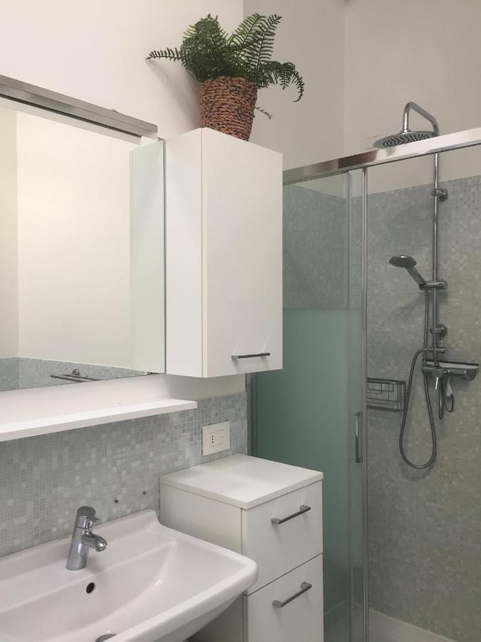 Casa Del Monastero Apartment Полпенаце дел Гарда Екстериор снимка